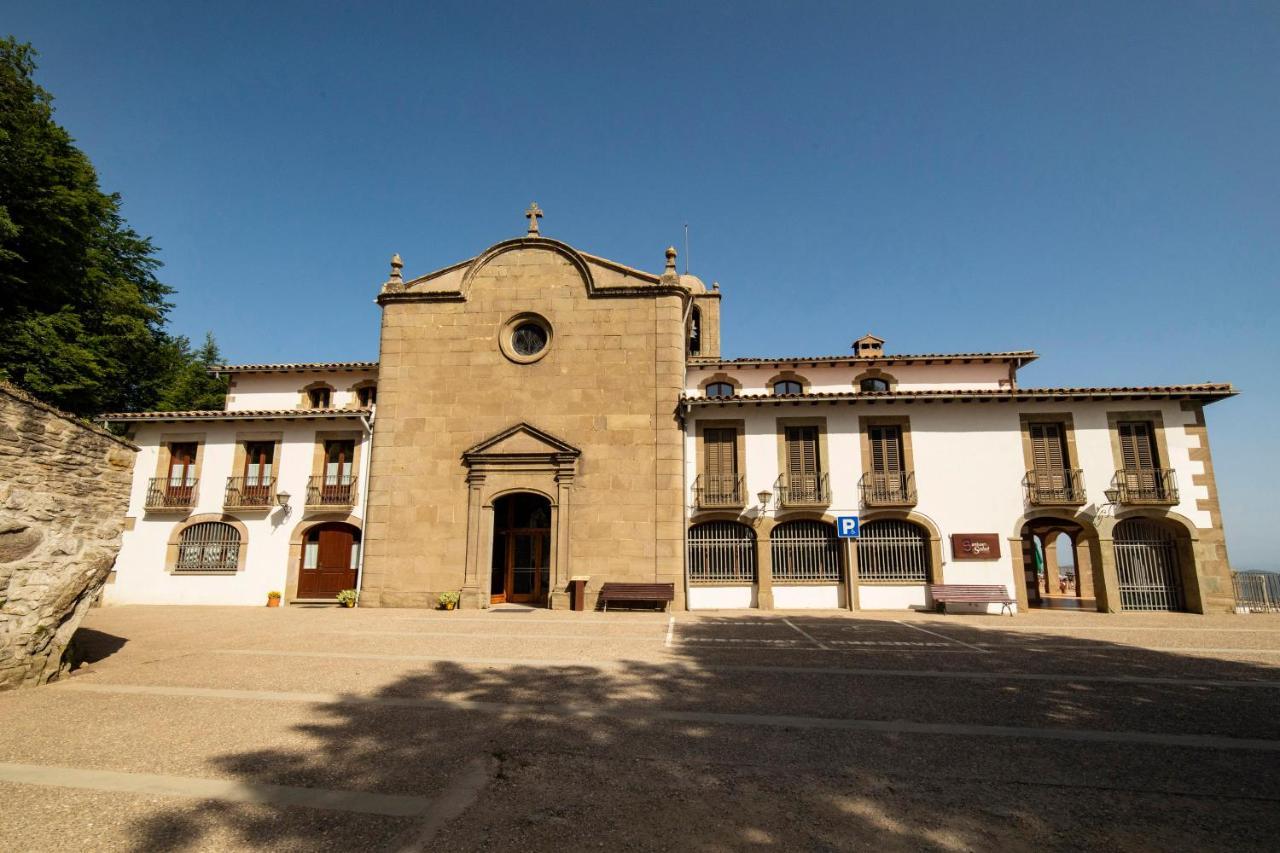 Santuari De La Salut De Sant Felíu de Pallarols Kültér fotó